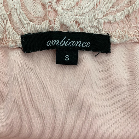 Pink lace high waisted skirt small - Picture 2 of 2